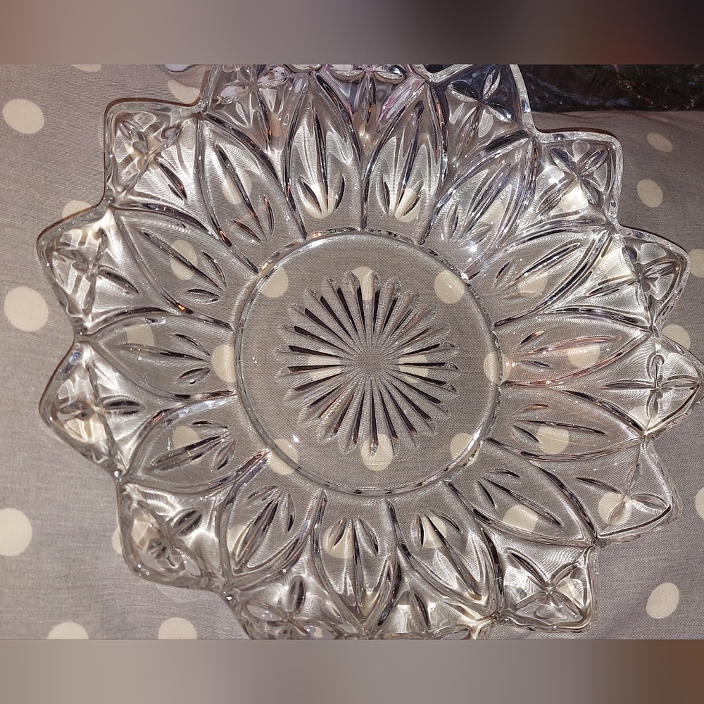 Federal Glass Clear Glass Decorative Bowl. EUC